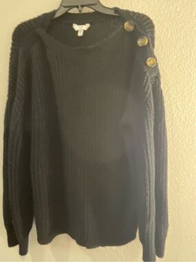 Time and Tru Black Crewneck Sweater with Shoulder Buttons
